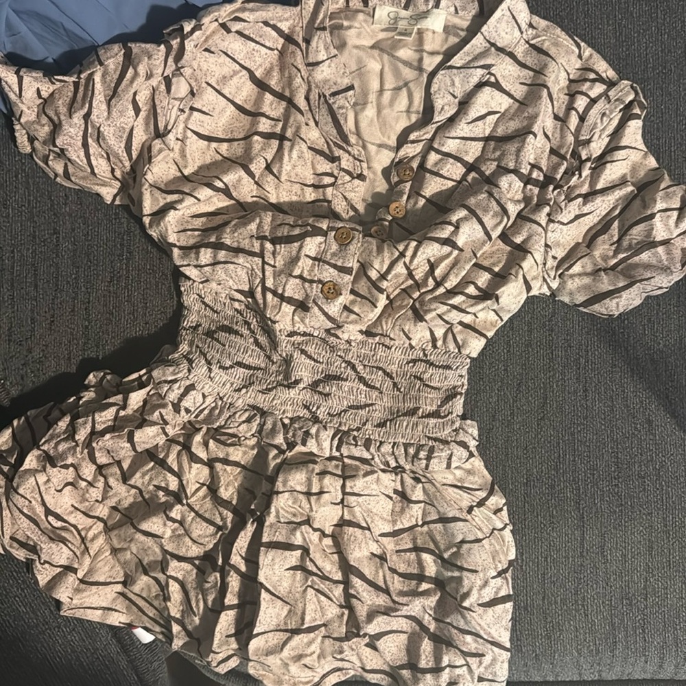 Jessica Simpson jumpsuit kid size 5t